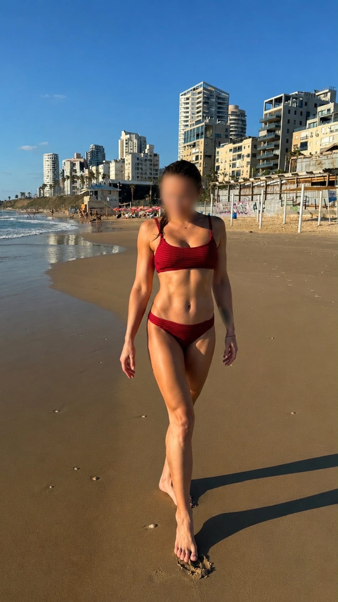 לרה – ירושלים בלונדינית ספורטיבית בחורה פראית
