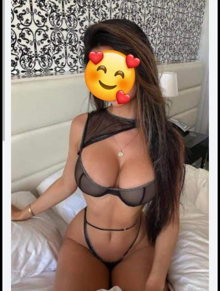 מארחת ברמה גבוהה – בתל אביב