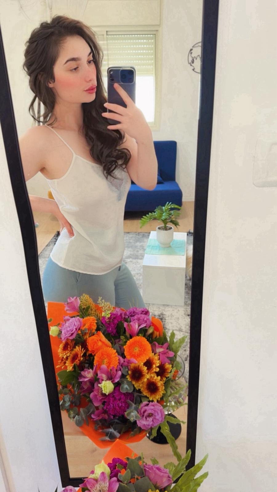 פרולה – בת 20 תיירת מברזיל ירושלים